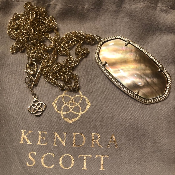 Kendra Scott Jewelry - Kendra Scott long necklace